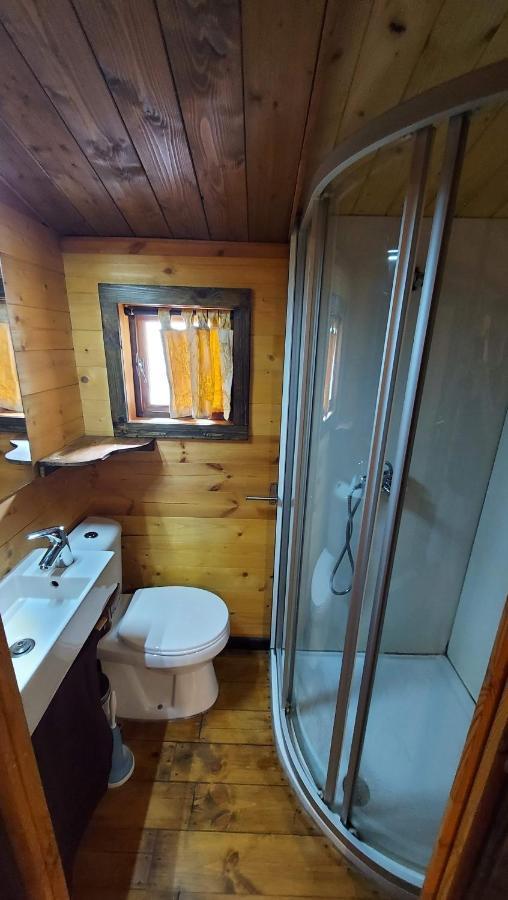 Camping Llavorsí מראה חיצוני תמונה