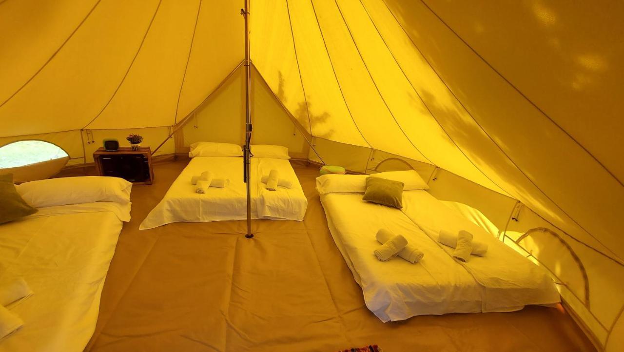 Camping Llavorsí מראה חיצוני תמונה